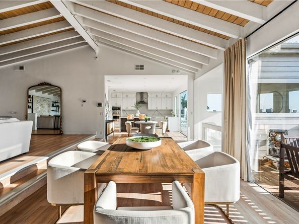 2019 Sunset Plaza Drive, Los Angeles CA 90069