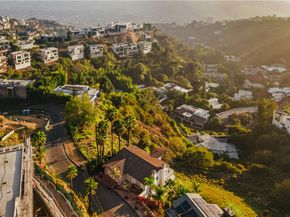 2019 Sunset Plaza Drive, Los Angeles CA 90069