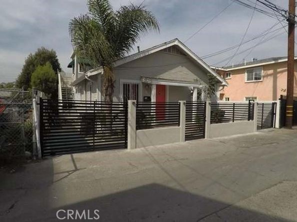 1759 N Palmer Court, Long Beach CA 90813