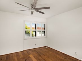2000 W Palmyra 10, Orange CA 92868
