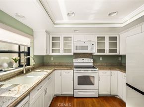2000 W Palmyra 10, Orange CA 92868