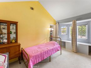 26282 Hanover, Laguna Hills CA 92653