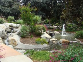 194 Streamwood, Irvine CA 92620
