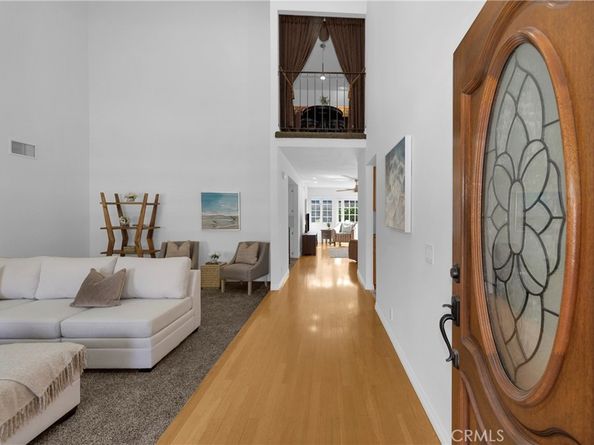 9326 Cambridge, Cypress CA 90630
