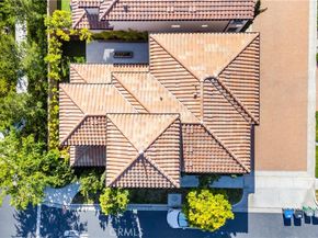 125 Toretta, Irvine CA 92602