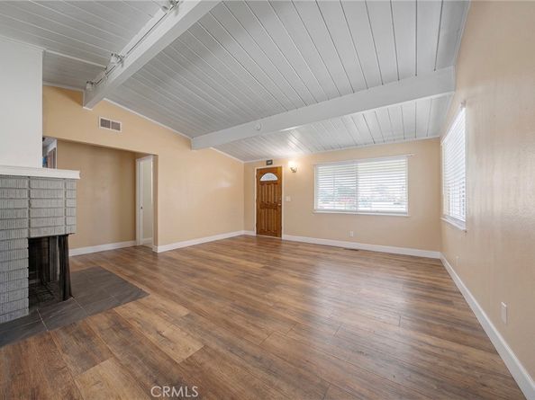 15411 Bonsallo Avenue, Gardena CA 90247