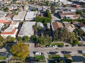 2924 S Orange, Los Angeles CA 90016