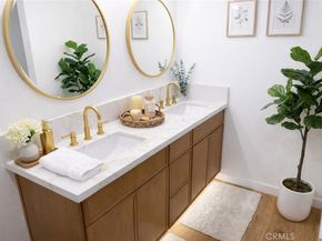 4239 S Raymond Avenue, Los Angeles CA 90037