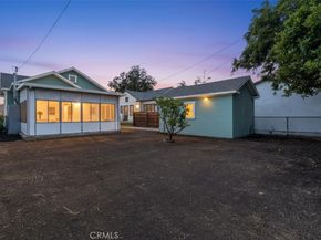 4239 S Raymond Avenue, Los Angeles CA 90037