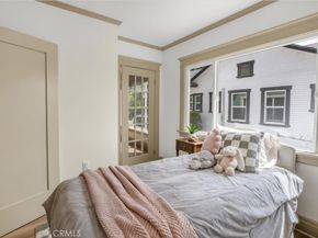 4239 S Raymond Avenue, Los Angeles CA 90037