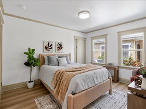 4239 S Raymond Avenue, Los Angeles CA 90037