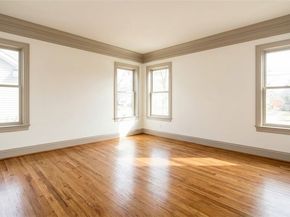 4239 S Raymond Avenue, Los Angeles CA 90037