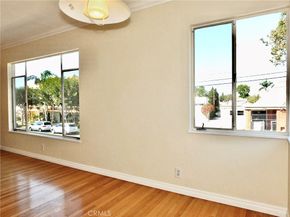 1250 E 3rd Street 7, Long Beach CA 90802