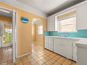 118 Roycroft Avenue, Long Beach CA 90803