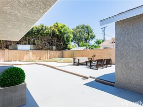 5449 E Fairbrook, Long Beach CA 90815