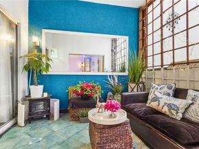 10626 Valley Spring 103, Toluca Lake CA 91602