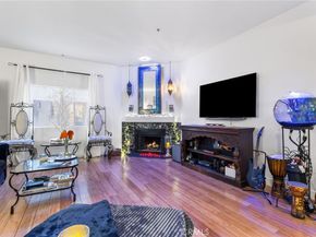 10626 Valley Spring 103, Toluca Lake CA 91602