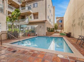 10626 Valley Spring 103, Toluca Lake CA 91602