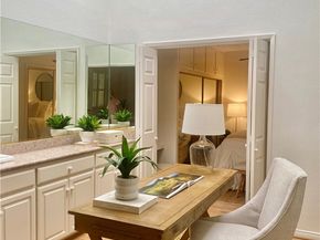 1880 McKinney Way, M15-20B, Seal Beach CA 90740