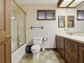 24300 Sylvan Glen, Calabasas CA 91302