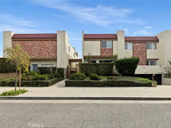 2452 Chelsea Place M, Santa Monica CA 90404