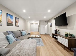 2452 Chelsea Place M, Santa Monica CA 90404