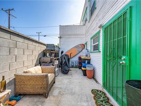 672 Junipero, Long Beach CA 90814