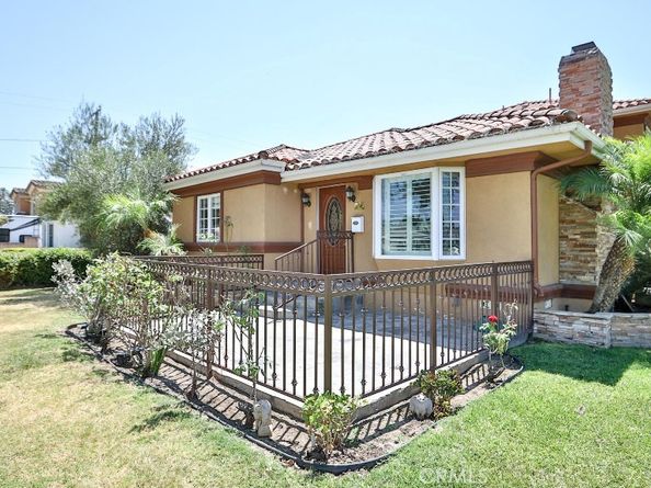 4704 E Centralia Street, Long Beach CA 90808