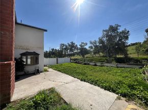 25852 Tree Top, Laguna Hills CA 92653
