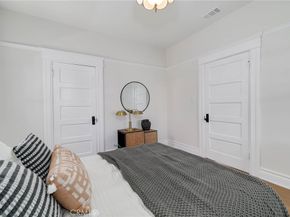 2947 S Hobart, Los Angeles CA 90018