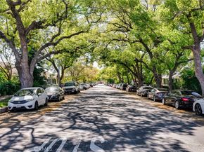 2947 S Hobart, Los Angeles CA 90018