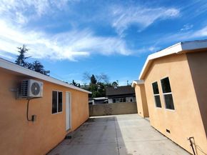 3765 Globe, Los Angeles CA 90066