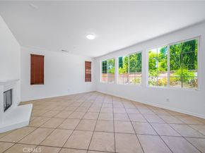 5662 Galasso, Fontana CA 92336