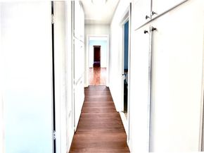 12040 Stagg Street, North Hollywood CA 91605