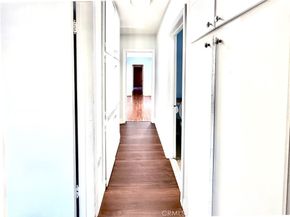 12040 Stagg Street, North Hollywood CA 91605