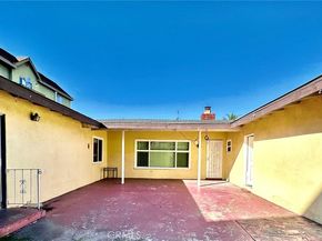 12040 Stagg Street, North Hollywood CA 91605