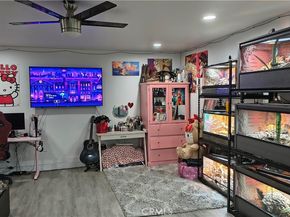 1206 S Shelton St, Santa Ana CA 92707