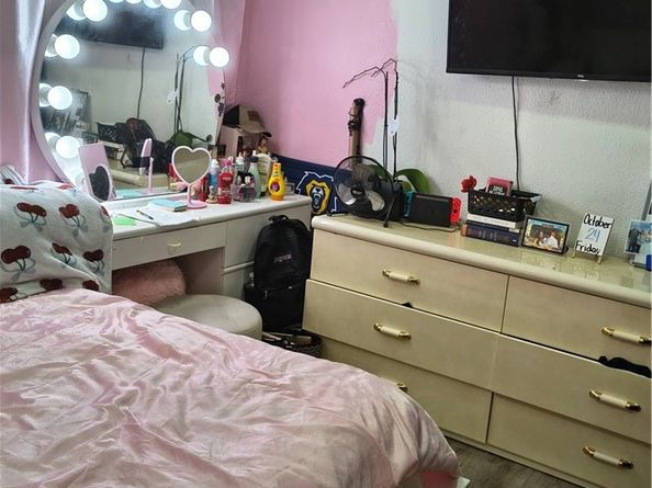 1206 S Shelton St, Santa Ana CA 92707