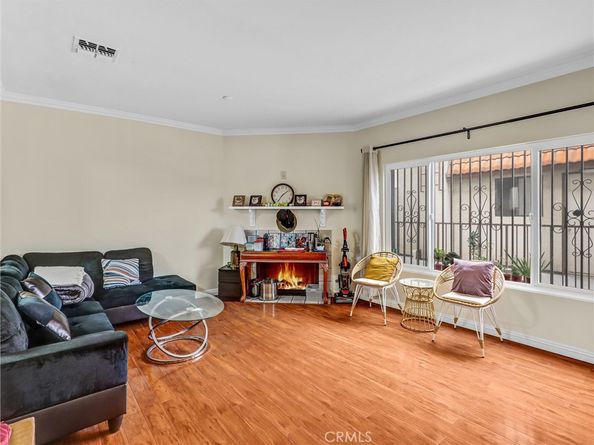 812 S Stoneman G, Alhambra CA 91801