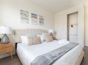 816 E Promenade A, Azusa CA 91702