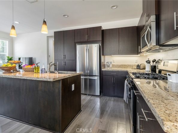 816 E Promenade A, Azusa CA 91702