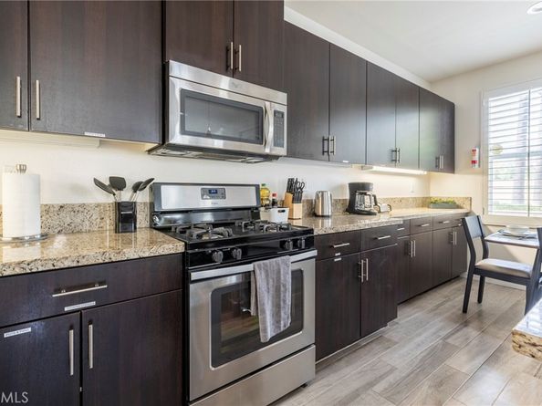 816 E Promenade A, Azusa CA 91702