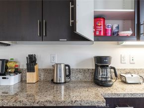 816 E Promenade A, Azusa CA 91702