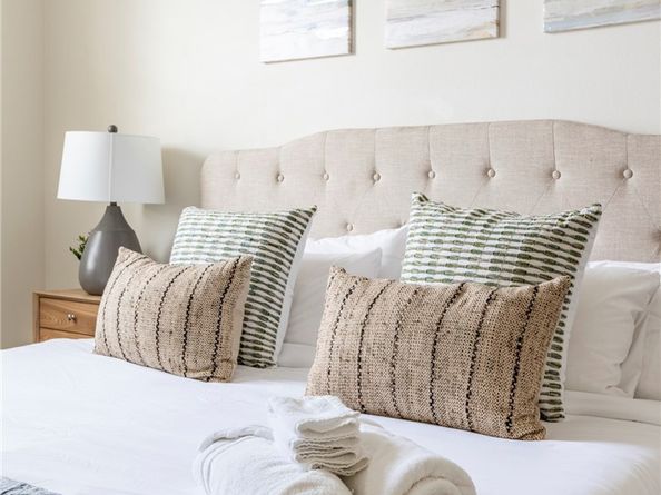 816 E Promenade A, Azusa CA 91702