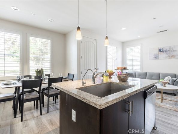 816 E Promenade A, Azusa CA 91702