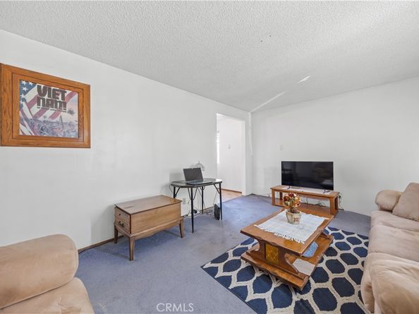 2727 Kelburn Avenue, Rosemead CA 91770