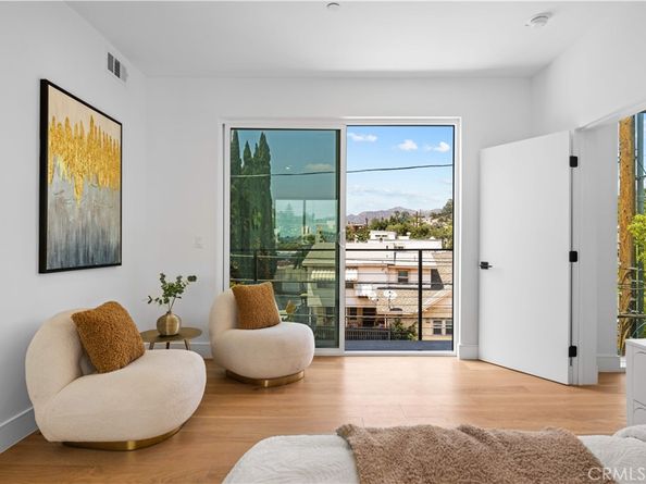 6050 E Burwood Avenue, Los Angeles CA 90042