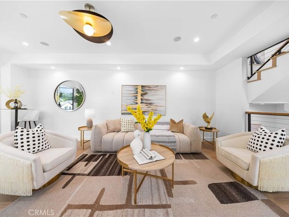 6050 E Burwood Avenue, Los Angeles CA 90042