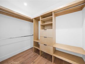 6050 E Burwood Avenue, Los Angeles CA 90042
