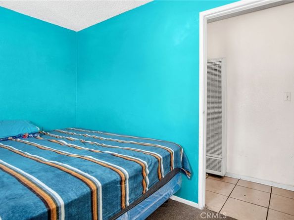 8024 Crockett Boulevard, Los Angeles CA 90001